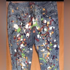 LEVI’S  PAINT SPLATTERED VINTAGE UNIQUE Jeans